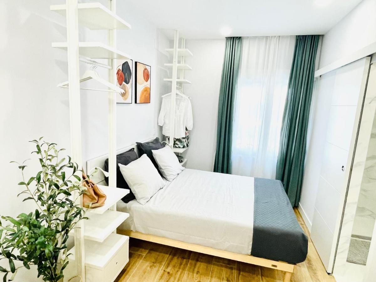 Villa Verde Madrid Buitenkant foto