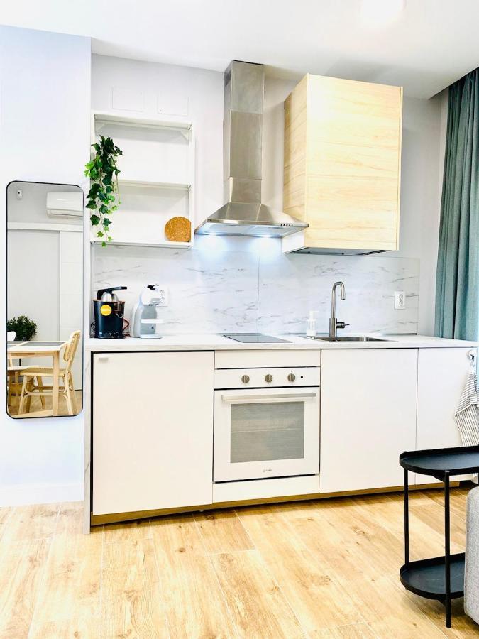 Villa Verde Madrid Buitenkant foto