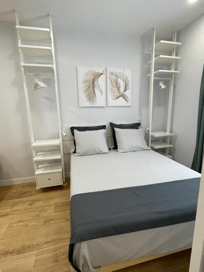 Villa Verde Madrid Buitenkant foto