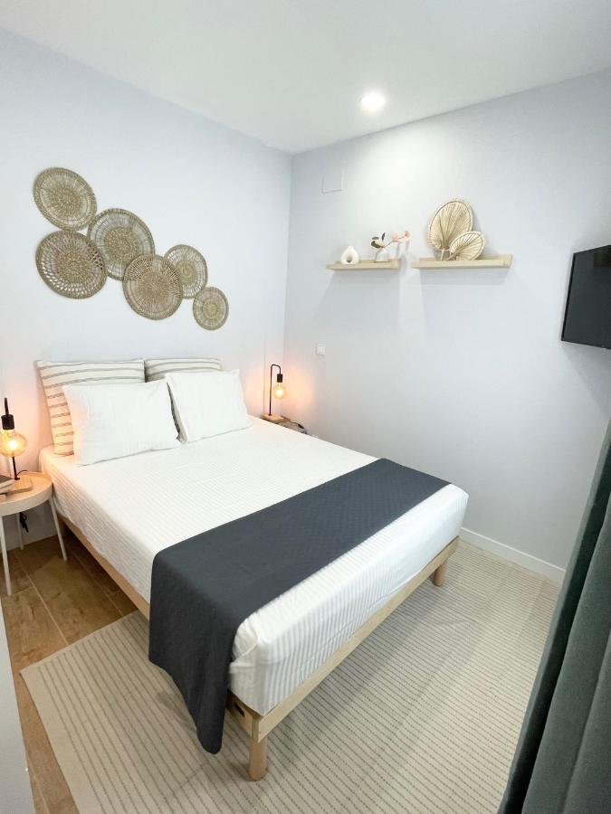 Villa Verde Madrid Buitenkant foto