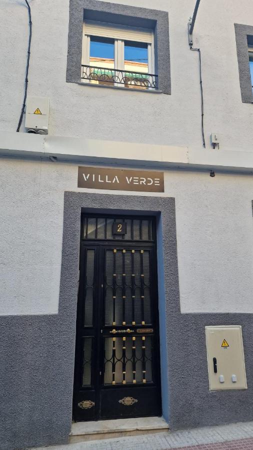 Villa Verde Madrid Buitenkant foto